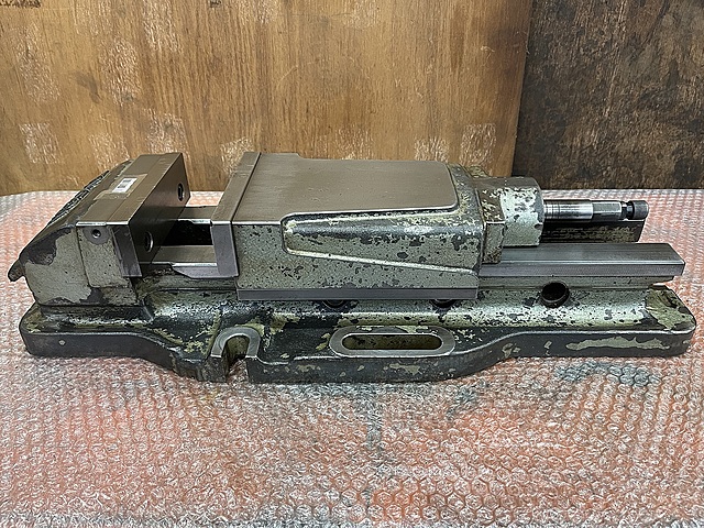 C172701 油圧バイス 武田機械 TK-150HVS