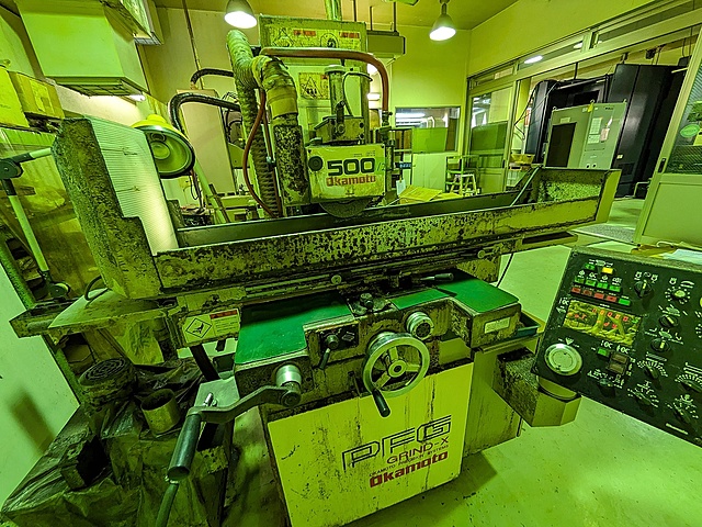 G005605 平面研削盤 岡本工作 PFG-500DXA
