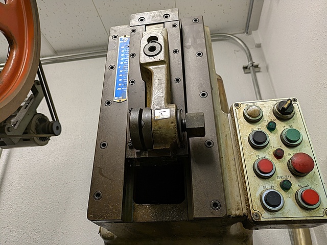G005611 スロッター 中防鉄工所 NSP-110_2