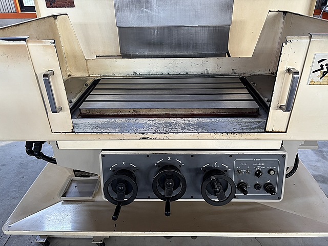 H018975 ＮＣ立フライス 大隈豊和 FMR-40_4