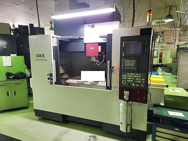 G005692 立型マシニングセンター OKK VM5Ⅲ