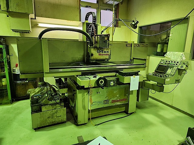 G005694 ＮＣ平面研削盤 岡本工作 PSG-84EX