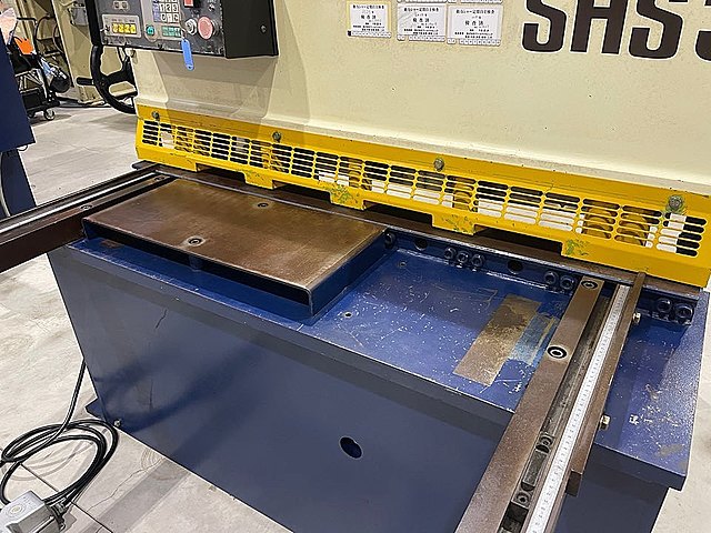 H019030 シャーリング コマツ SHS3×125_1