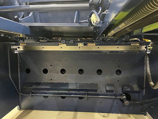 H019030 シャーリング コマツ SHS3×125_8