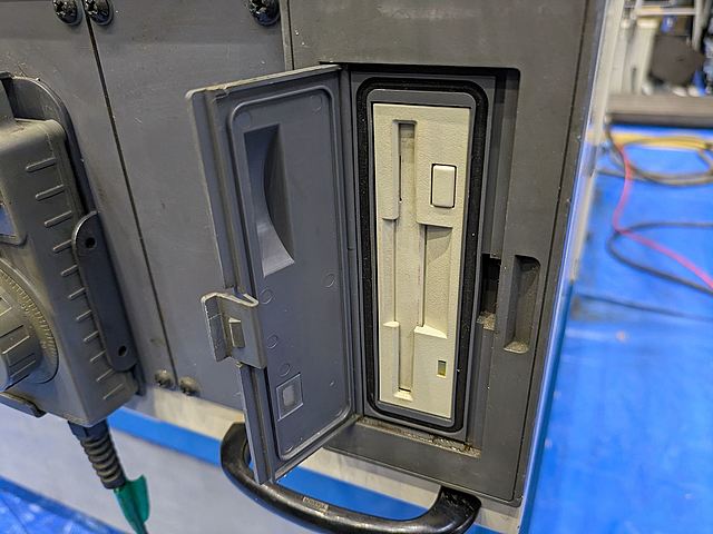 P008843 立型マシニングセンター オークマ MB-46VA_10