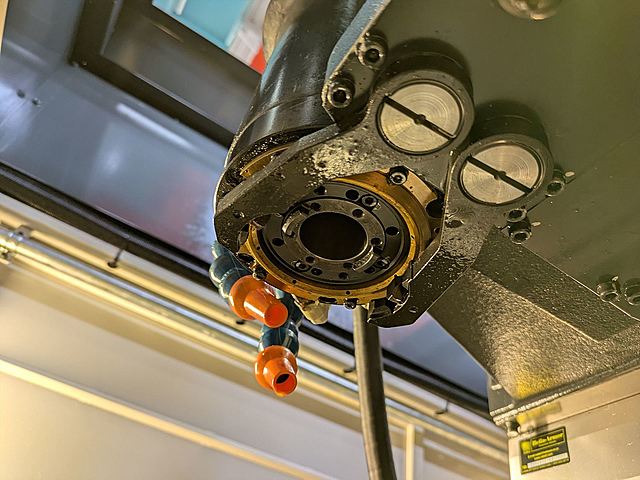 P008815 タッピングセンター ブラザー TC-31B_3
