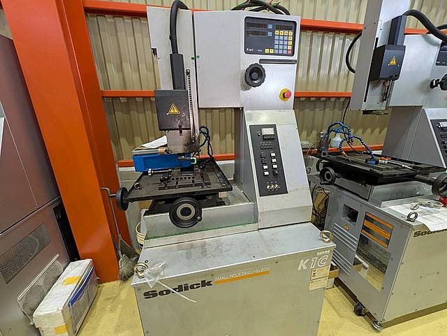 P008898 細穴放電加工機 ソディック K1C