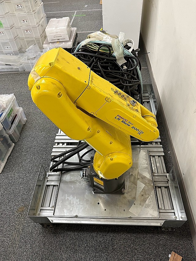 P008922 ロボット ファナック LR Mate 200iD