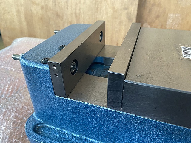 C162698 ロックタイト精密マシンバイス ナベヤ LT-60_1