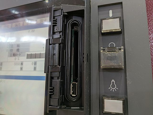 P008755 立型マシニングセンター OKK VM4Ⅲ_11