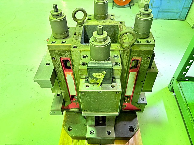 G005723 ロックタイトFAマシンバイス 4面イケール --_3