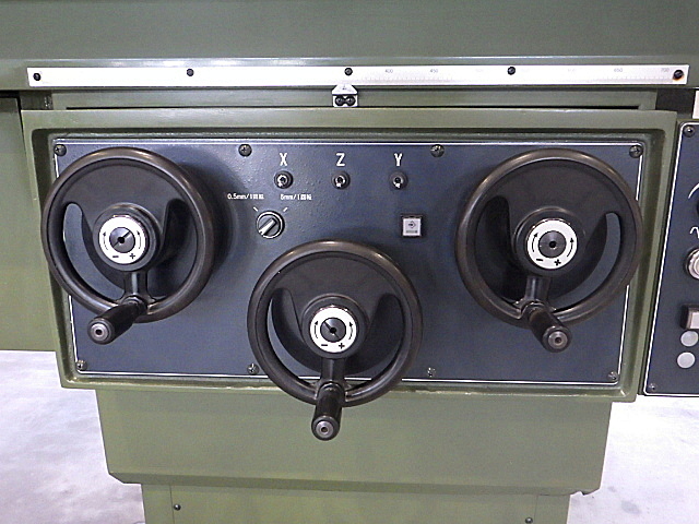 H019158 ＮＣ立フライス 牧野フライス製作所 AEVA-74_7