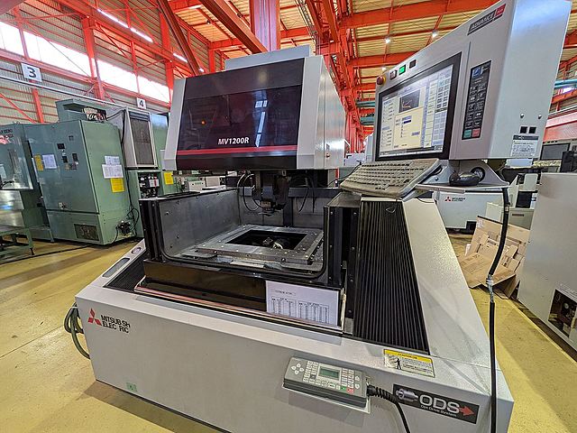 P008820 ＮＣワイヤーカット 三菱電機 MV1200R_1