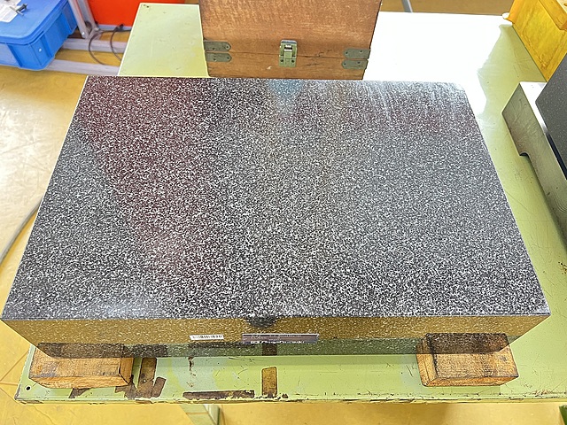 C175414 石定盤 新潟精機 G-2