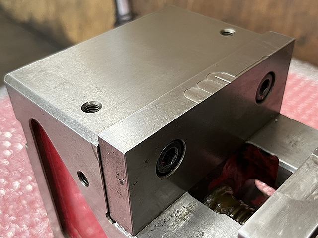 C175547 ロックタイト油圧バイス ナベヤ FA VISE125_2