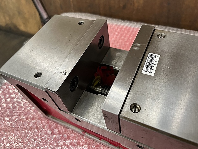 C175546 ロックタイト油圧バイス ナベヤ FA VISE125_1