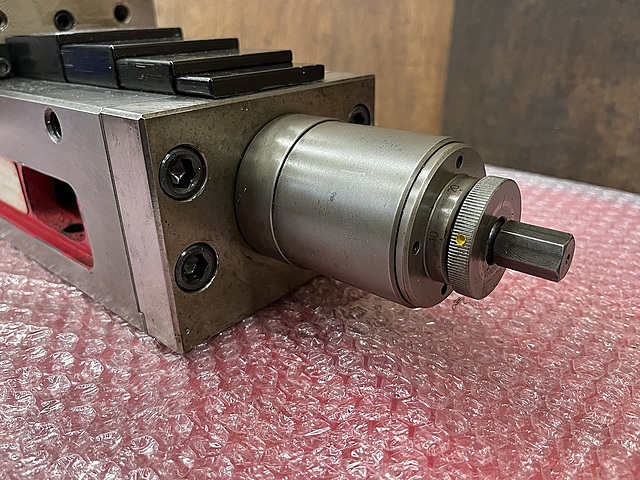 C175546 ロックタイト油圧バイス ナベヤ FA VISE125_5