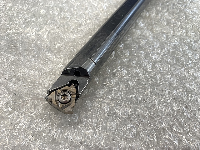 C175857 ボーリングバイトホルダー サンドビック 226RKF-20-22_1