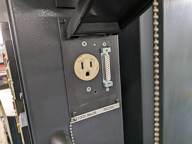 P008838 立型マシニングセンター 牧野フライス製作所 V56_14