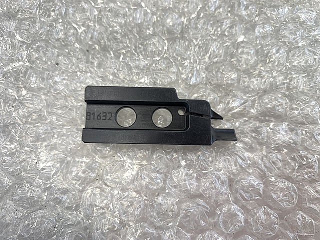 C175954 バイトホルダー イスカル HGAIR 17-3T8_1