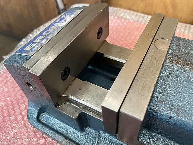 C175842 ロックタイト油圧マシンバイス ナベヤ LTH3P150S_1