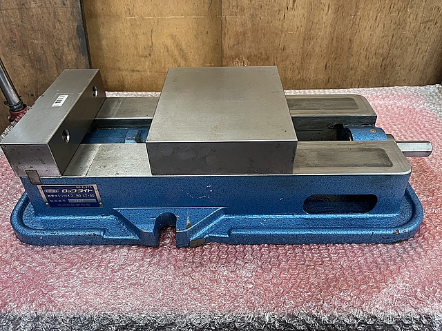 C175147 精密マシンバイス ナベヤ LT-80