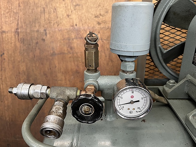 C170996 レシプロコンプレッサー 日立 1.5P-9.5V5_2