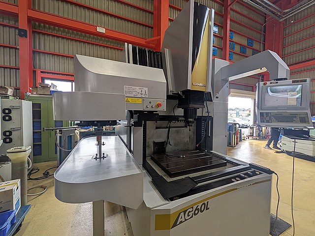 P008844 ＮＣ放電加工機 ソディック AG60L_1