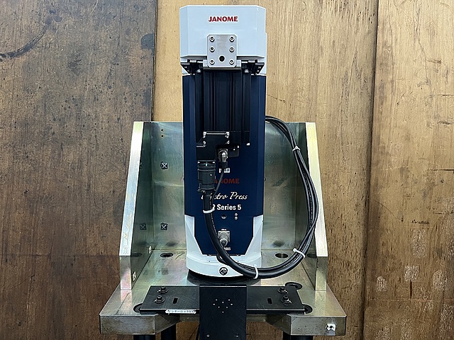 C165307 サーボプレス JANOME JPU3005_1