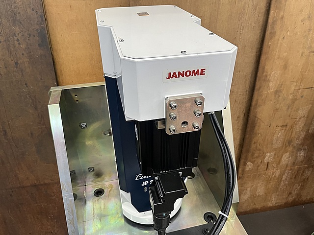 C165307 サーボプレス JANOME JPU3005_2
