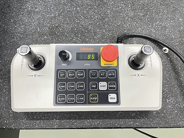 C171274 三次元測定機 ミツトヨ CRYSTA-Apex V7106_7