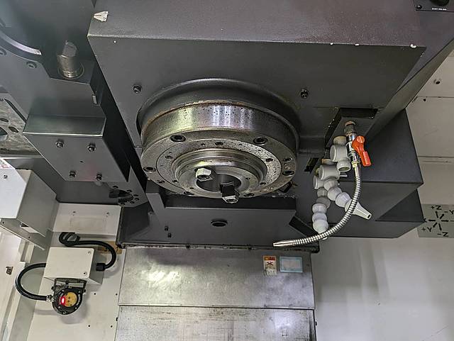 P008887 立型マシニングセンター オークマ MILLAC-611VⅡ_6
