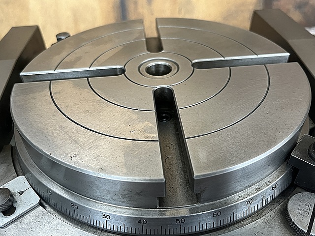 C177068 傾斜円テーブル 津田駒 TT-200_2