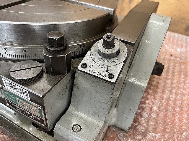 C177068 傾斜円テーブル 津田駒 TT-200_4