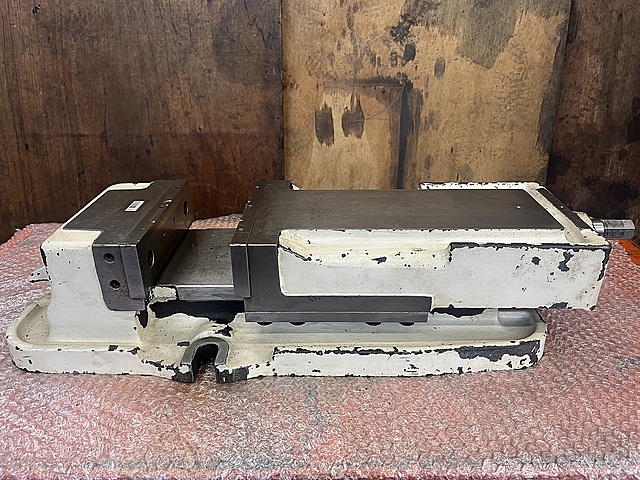 A134902 マシンバイス 津田駒 VR-200_0
