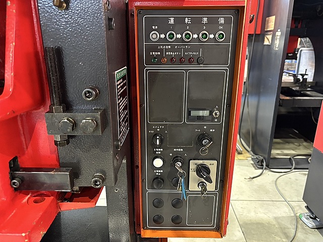 H019256 Ｃ型プレス アマダ TP-15_6