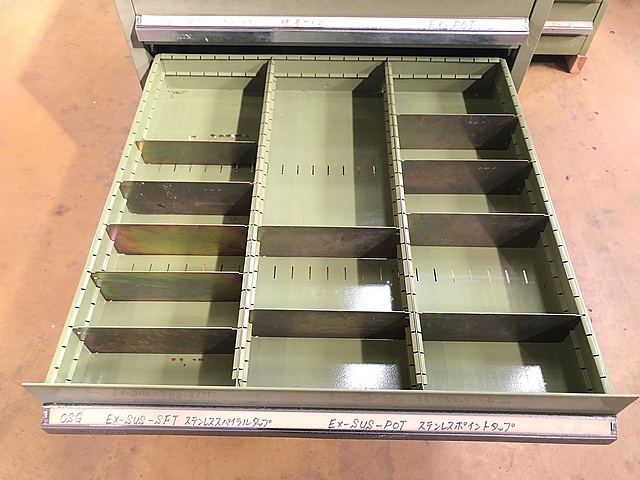 C177362 キャビネット メリックス_5