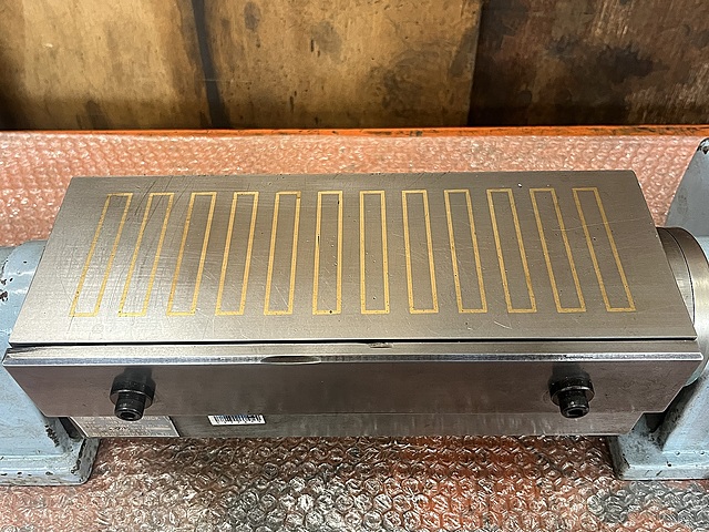 C177611 可傾形電磁チャック 日進 HSG-315_1