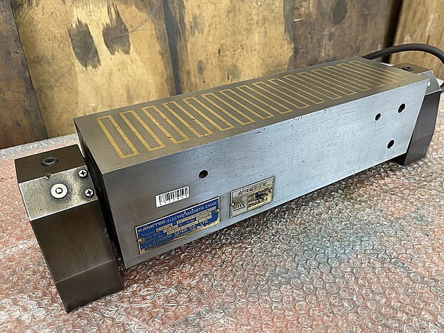 C177845 可傾形電磁チャック 黒田精工 KE7-1138UR-K1A_2