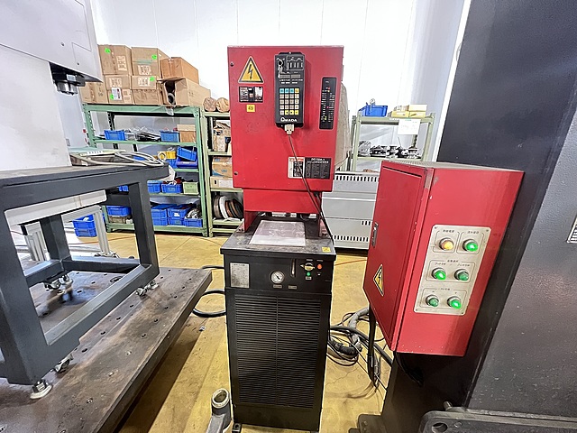 C170247 テーブルスポット溶接機 アマダ TS-2_2