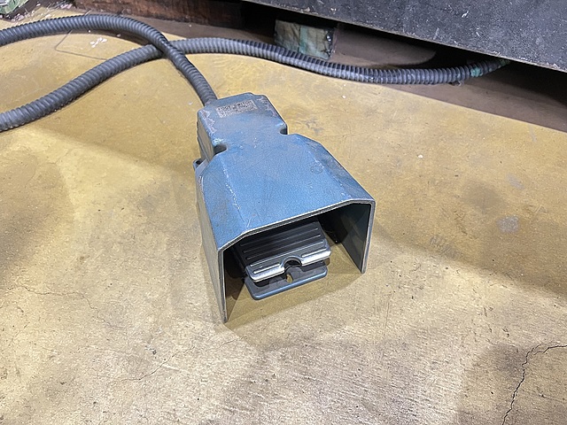 C170247 テーブルスポット溶接機 アマダ TS-2_5