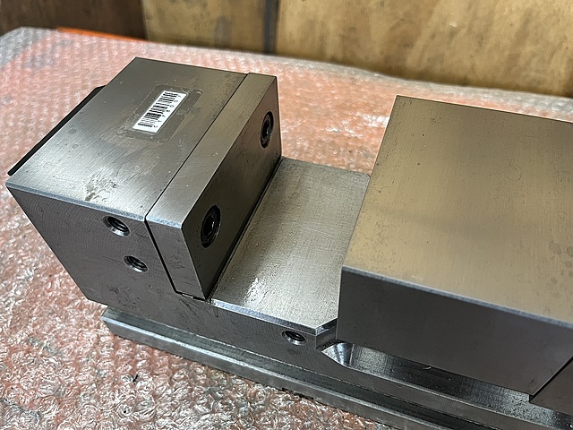 C178007 治具マシンバイス 津田駒 VJ-100_1