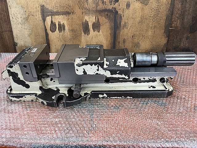 C178146 油圧バイス 津田駒 VH-150_0