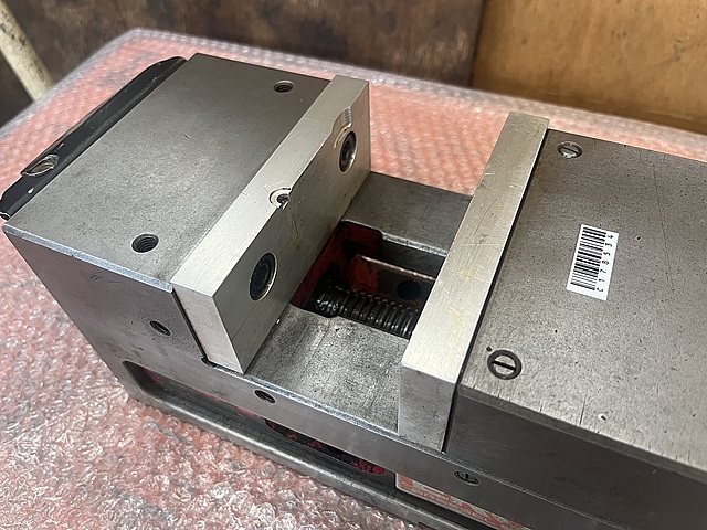 C178534 ロックタイト油圧バイス ナベヤ FA VISE125_1