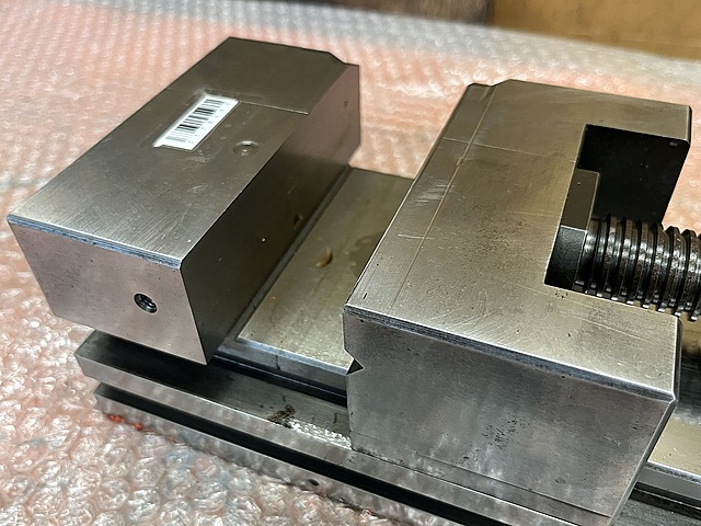 C178499 精密バイス -- 120_1