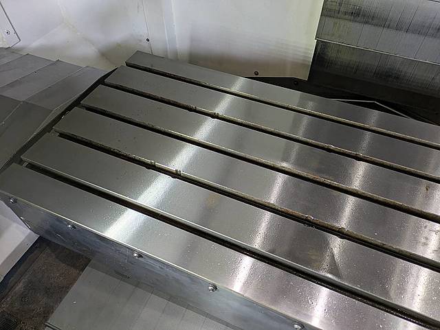 P008977 立型マシニングセンター ヤマザキマザック VCS530C_4