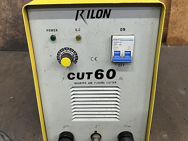 C176006 エアープラズマ切断機 マイト工業 CUT60_1