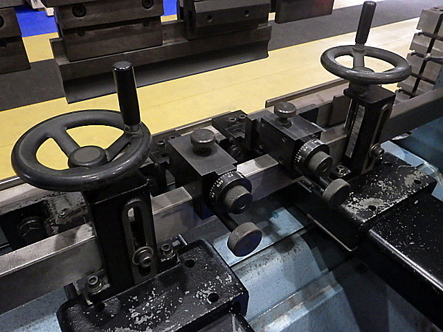 H019305 ベンダー アマダ RG-35S_4