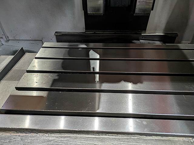 P008700 立型マシニングセンター OKK VM5Ⅲ_3