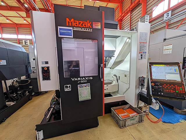 P008948 五軸加工機 ヤマザキマザック VARIAXIS J-500